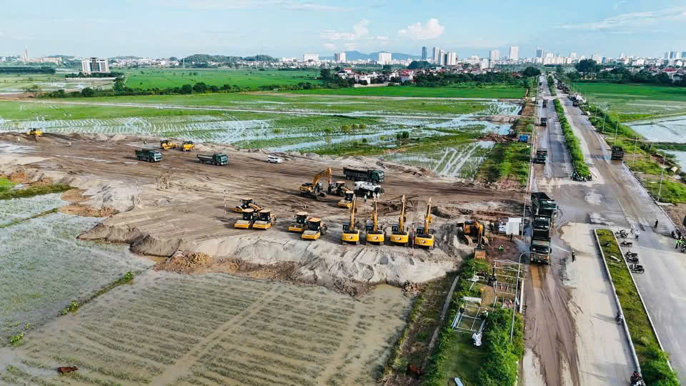 Hình ảnh tiến độ thi công dự án tháng 8/2026